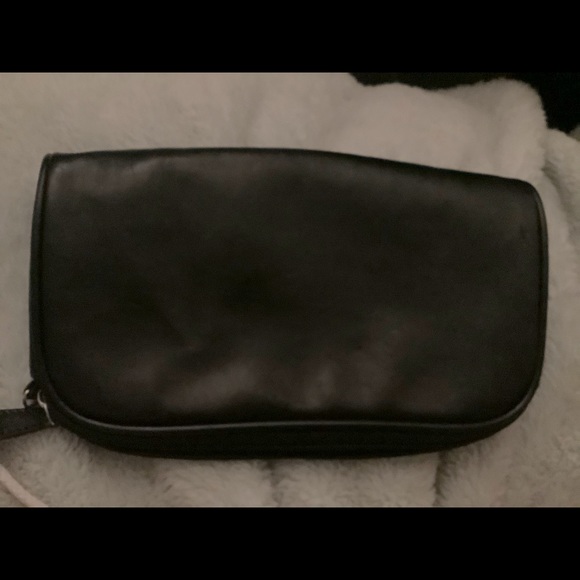 Authentic Gucci bag👛🌻 - Picture 3 of 7